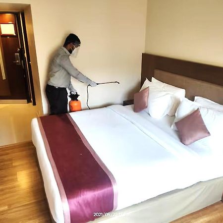 Hotel Park Residency Kozhancheri Eksteriør billede